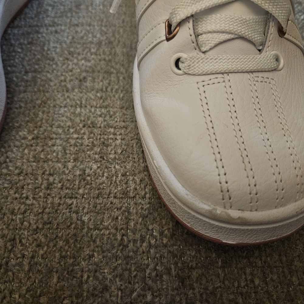 ✨️ K•Swiss White and Pink Tennis Sneakers - Picture 3 of 7